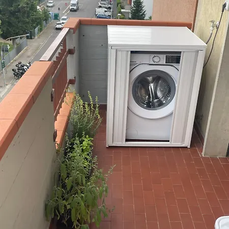 Blu - Relax And Comfort 20 Minutes From Florence Apartment