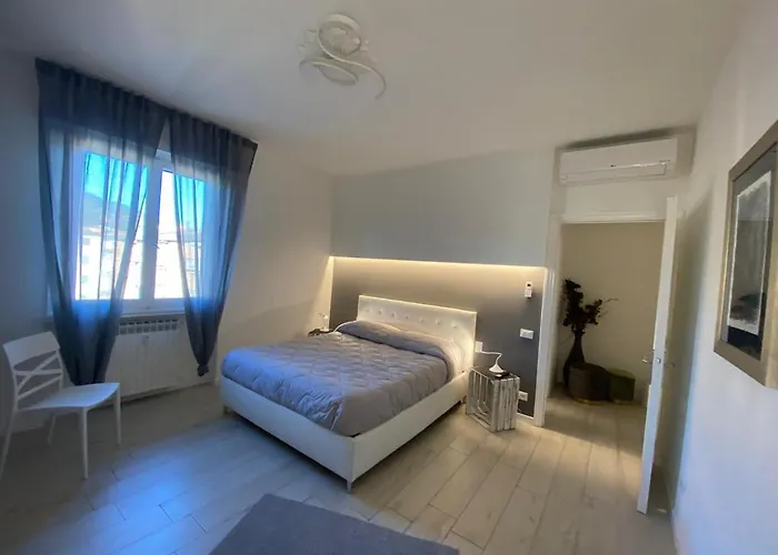 Blu - Relax And Comfort 20 Minutes From Florence アパート ポンタッシエーヴェ