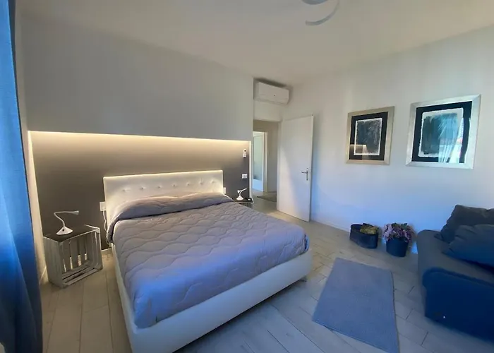 Blu - Relax And Comfort 20 Minutes From Florence アパート ポンタッシエーヴェ